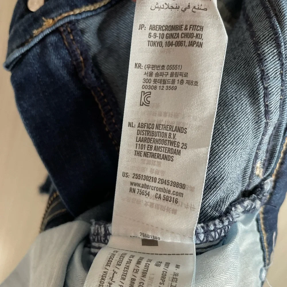 Abercrombie Kids distressed dark wash high rise jeans leggings‎ size 15/16 - Picture 10 of 10